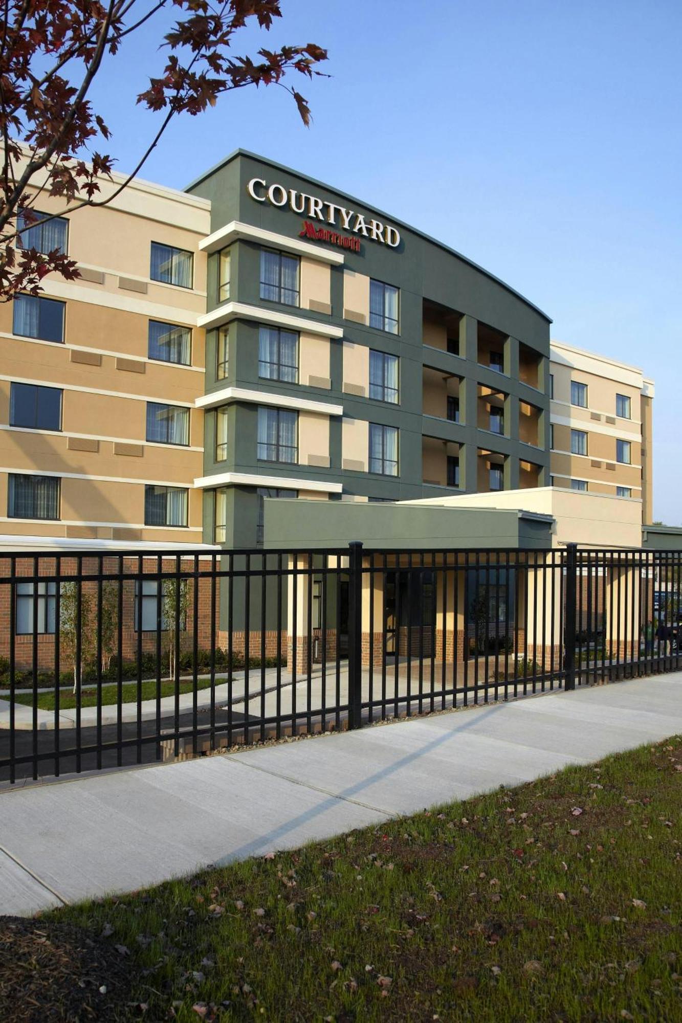 Hotel Courtyard Pittsburgh Settlers Ridge/Robinson Township Imperial Esterno foto