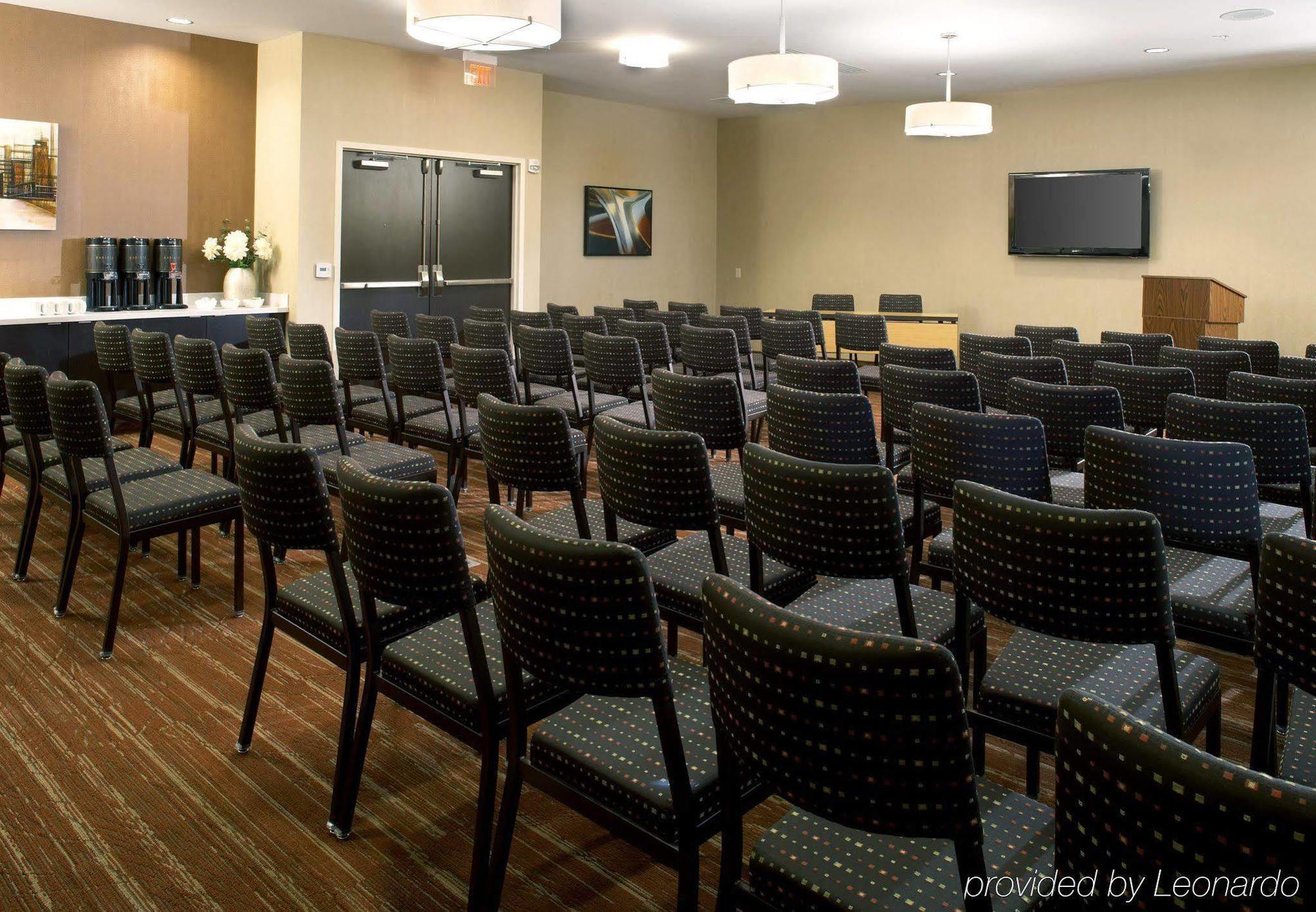 Hotel Courtyard Pittsburgh Settlers Ridge/Robinson Township Imperial Esterno foto