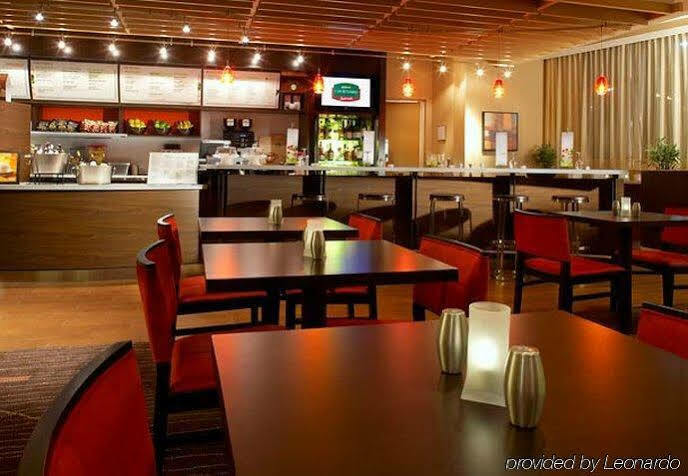 Hotel Courtyard Pittsburgh Settlers Ridge/Robinson Township Imperial Esterno foto
